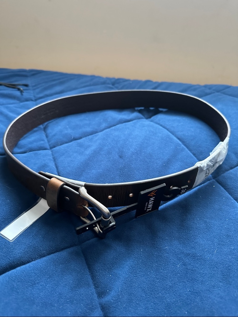 VAN HEUSEN Men's Dark Brown Leather Belt with Black Buckle